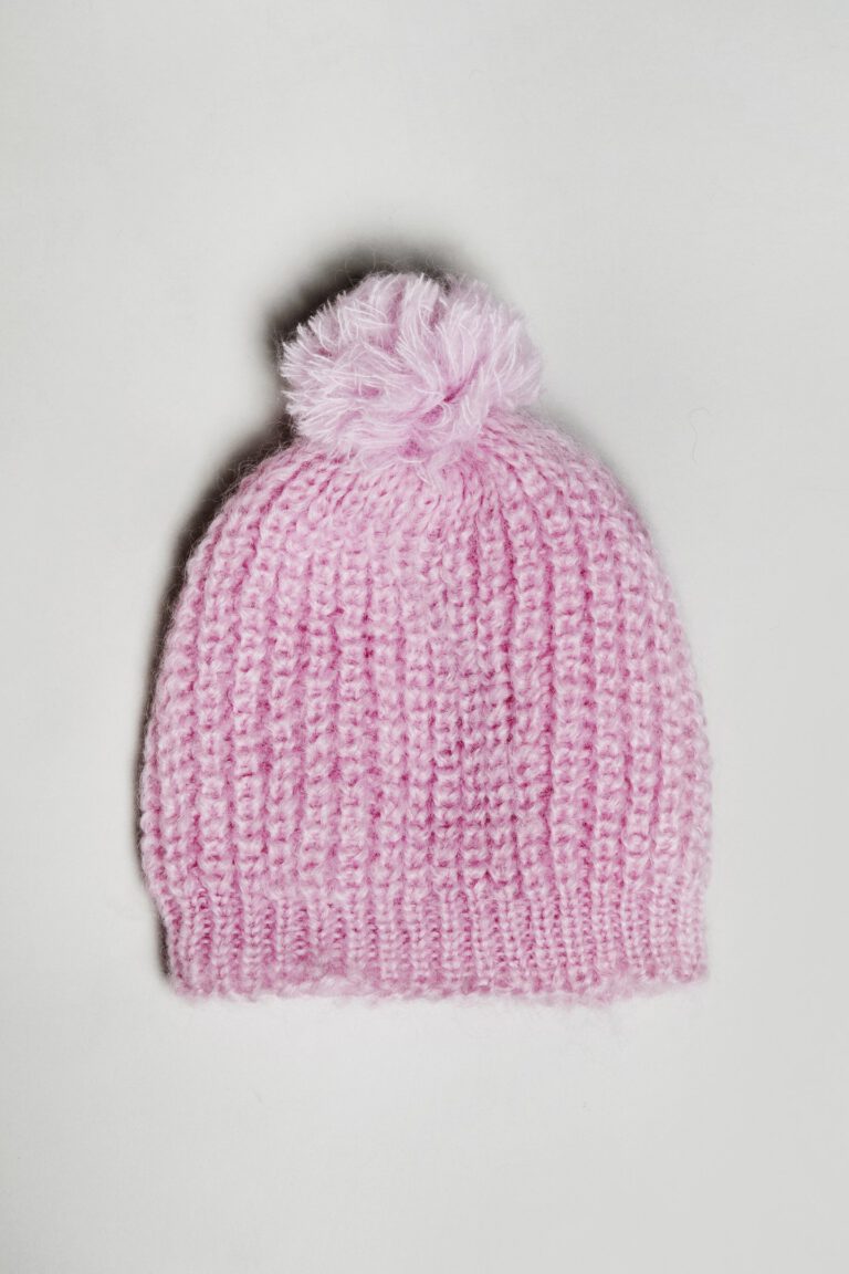 Mohair Pom beanie - Nordic Swan Living